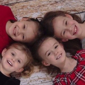 Meet your Posher, Anna rose